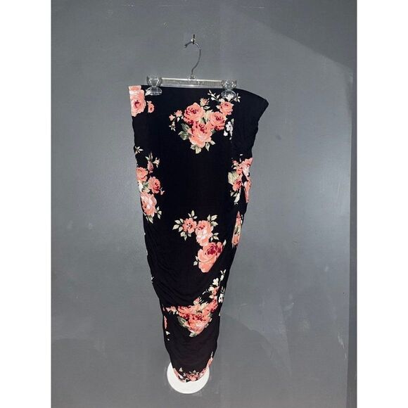 Bold Elements Floral Skirt - Picture 2 of 4